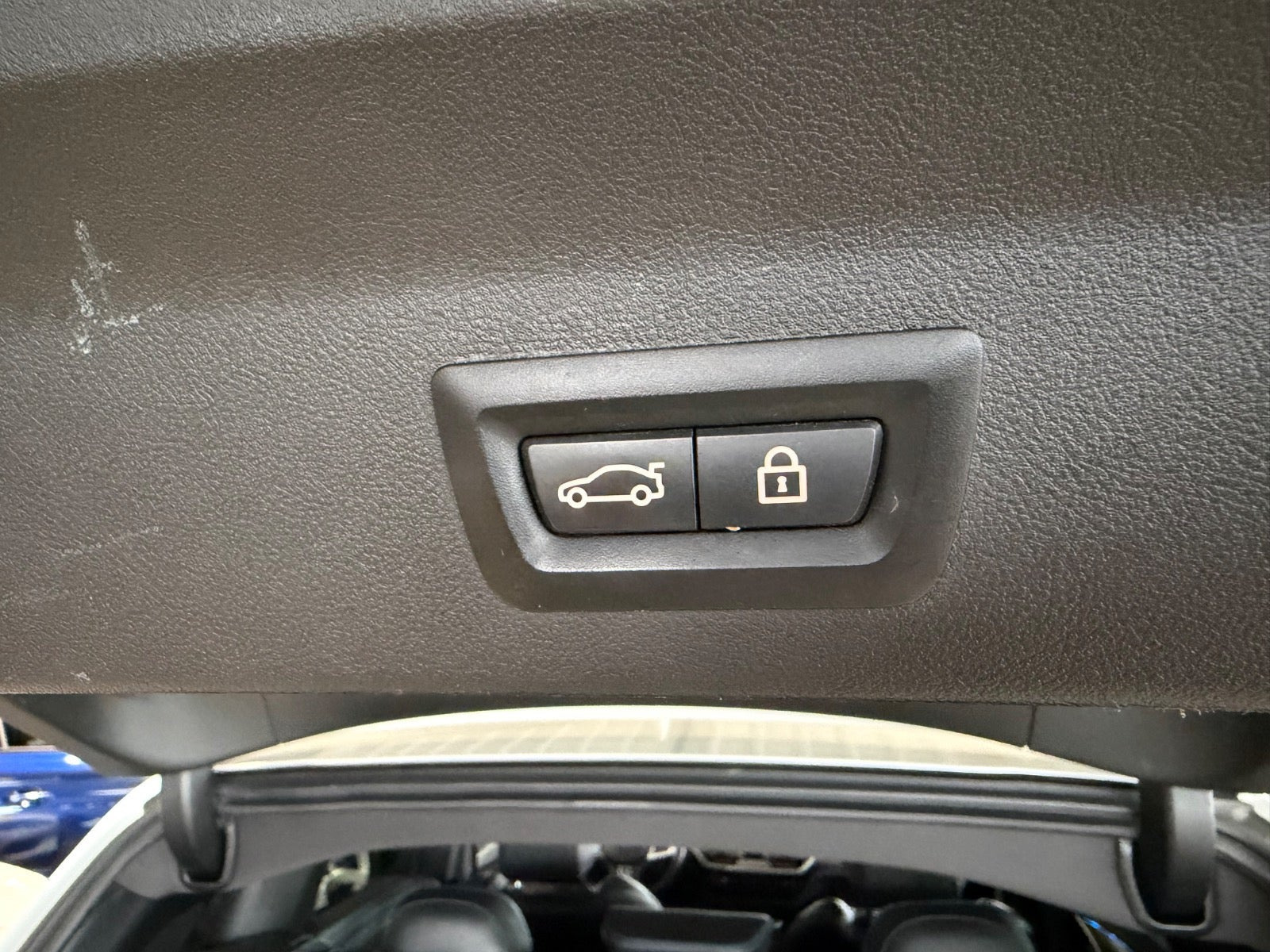 Hvid BMW iX3 fra 2022