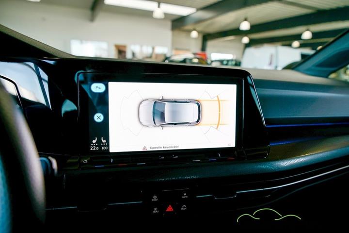 Sort VW Golf VIII fra 2021