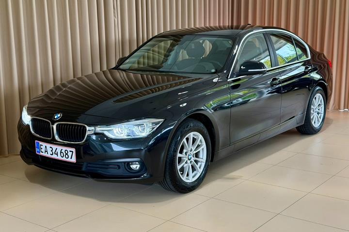 Sort BMW 320d fra 2019