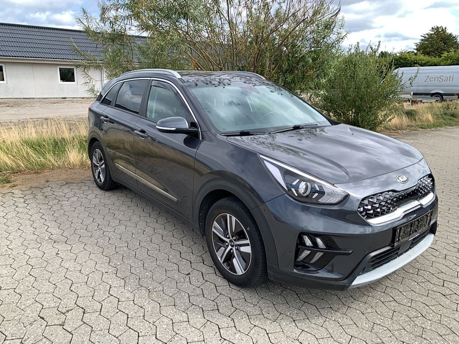 Hvid Kia Niro fra 2020