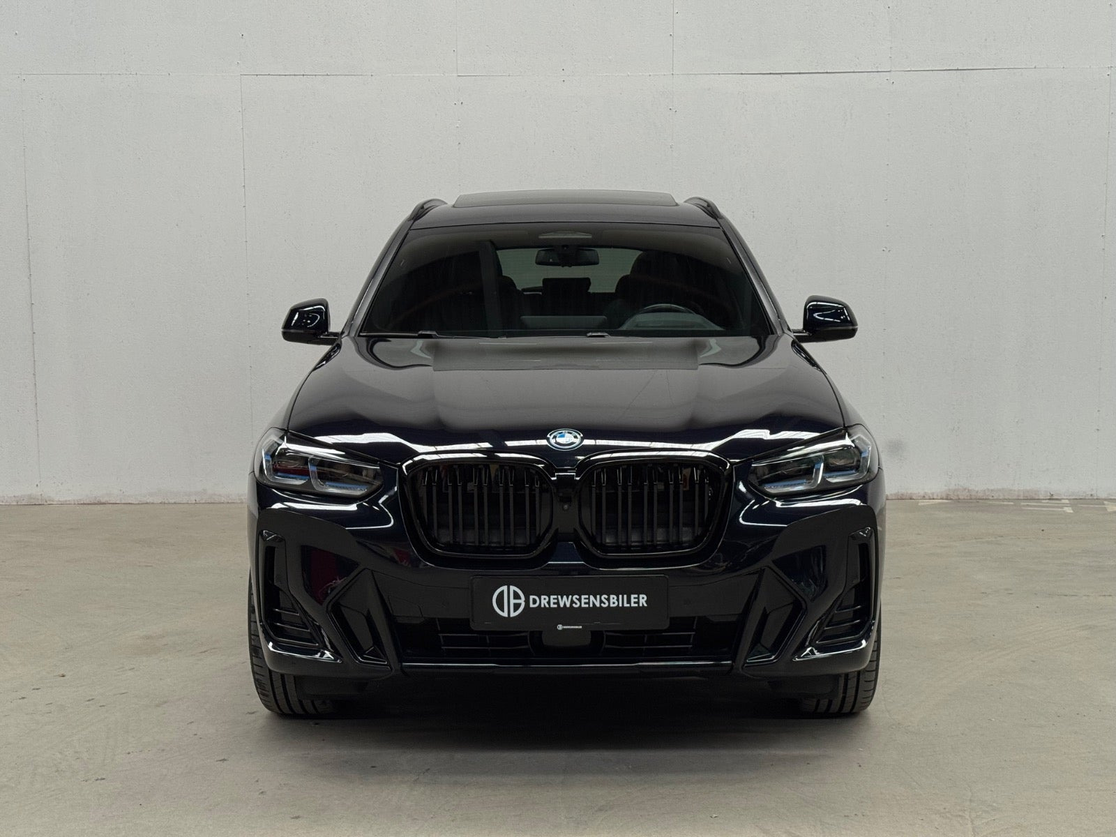 Sort BMW iX3 fra 2022