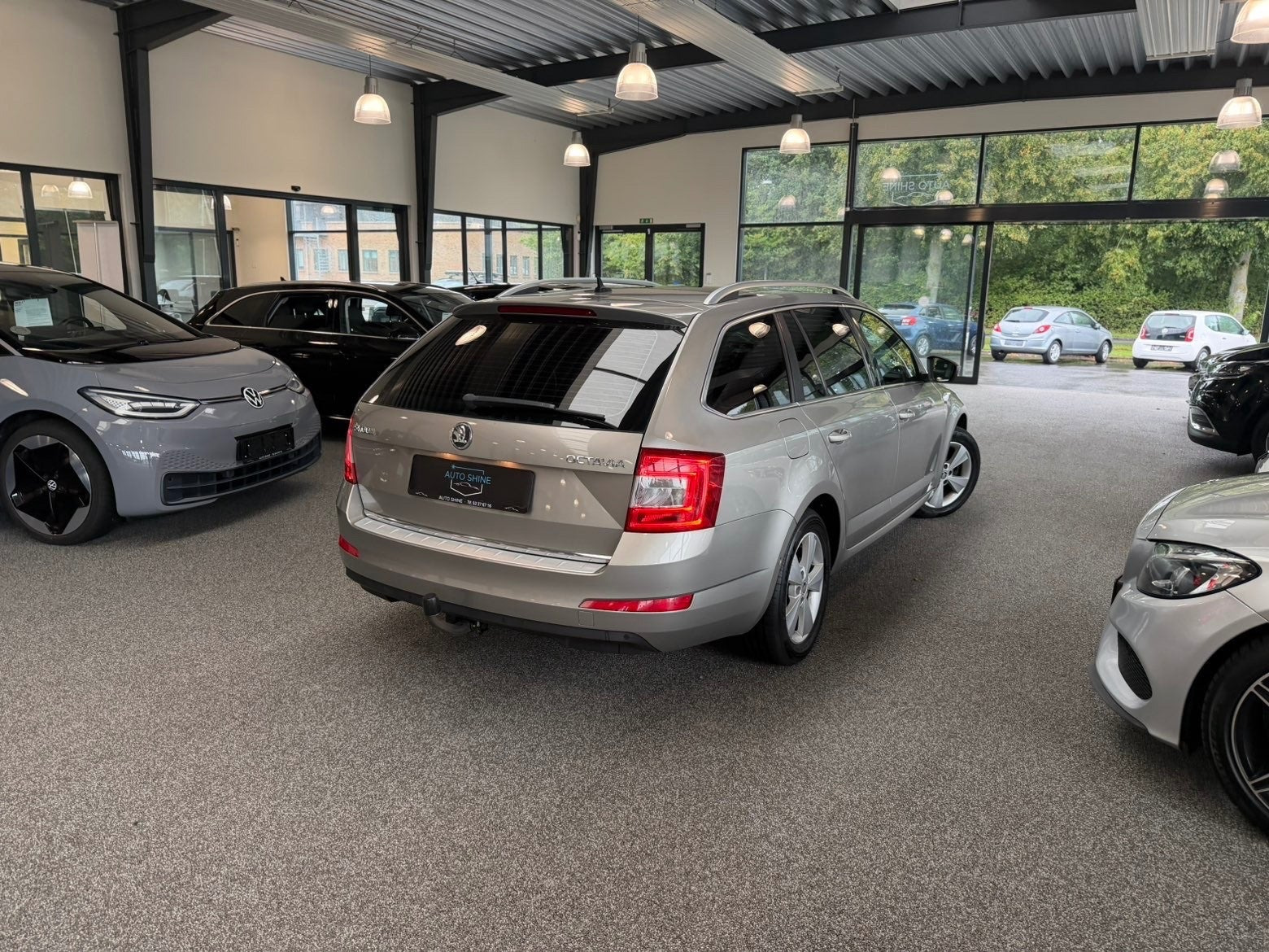 undefined Skoda Octavia fra 2014