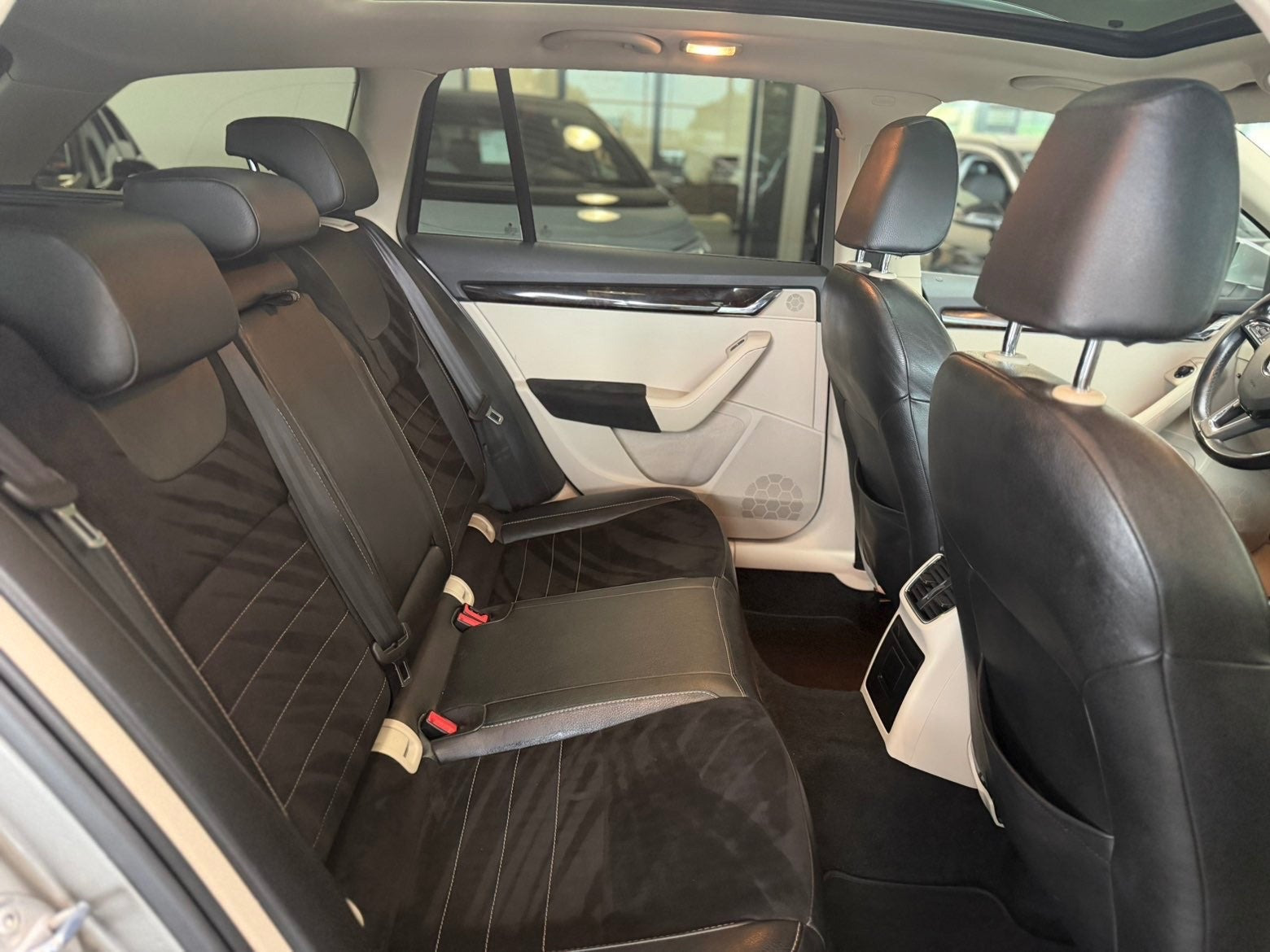 undefined Skoda Octavia fra 2014