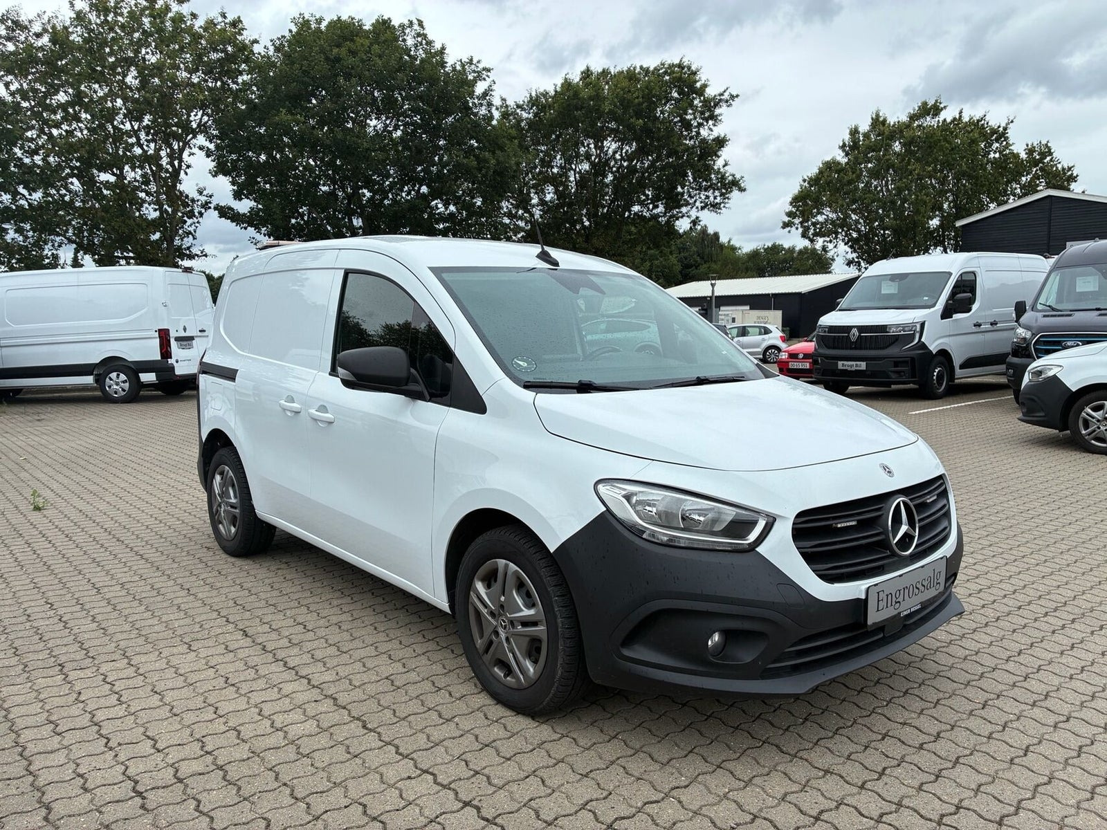 Hvid Mercedes Citan 110 fra 2023