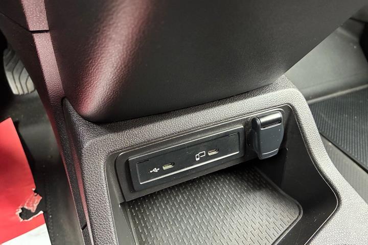 Hvid Mercedes Citan 110 fra 2023