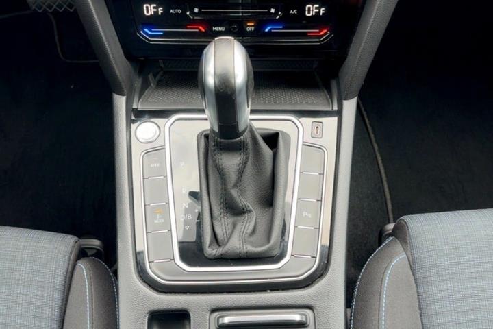 undefined VW Passat fra 2021