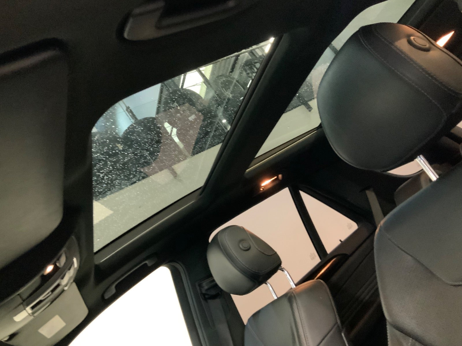 Sølv Mercedes GLE350 d fra 2016