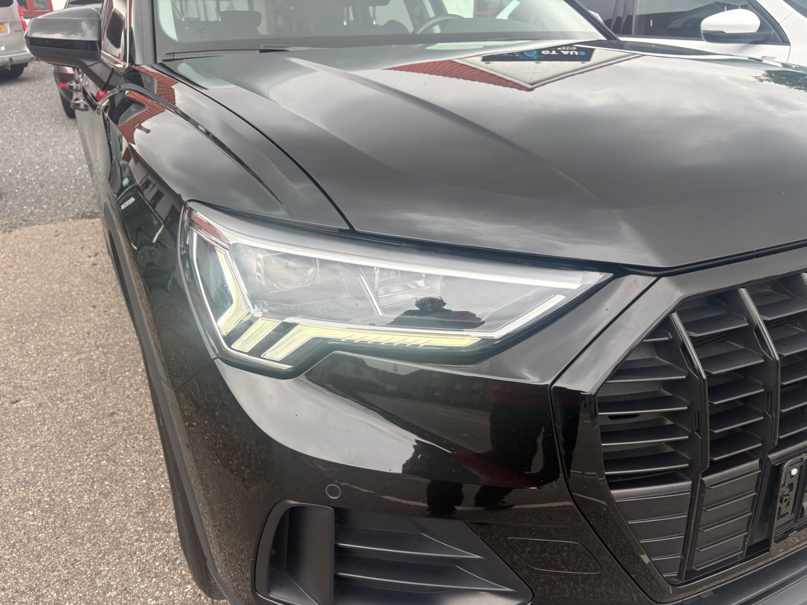 Sort Audi Q3 fra 2023