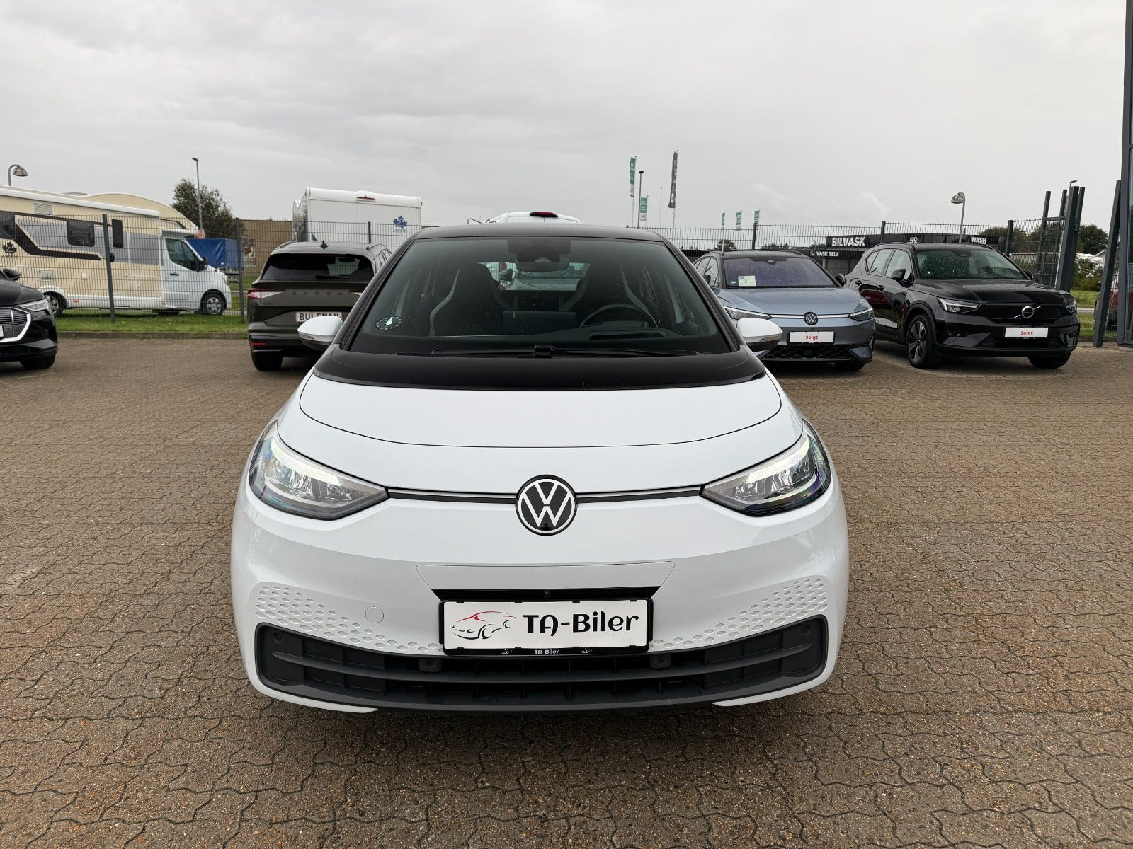 Hvid VW ID.3 fra 2023
