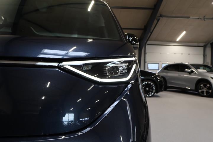 Blå VW ID.Buzz fra 2023