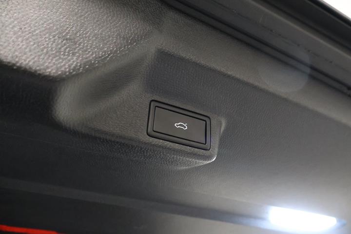 Blå VW ID.Buzz fra 2023