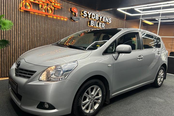 undefined Toyota Verso fra 2011