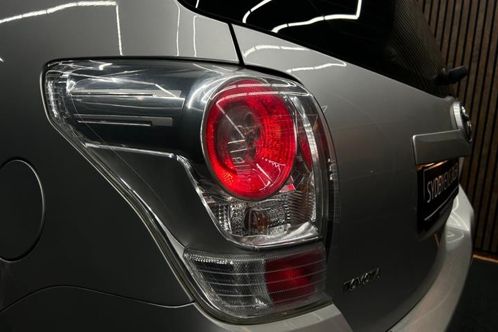 undefined Toyota Verso fra 2011