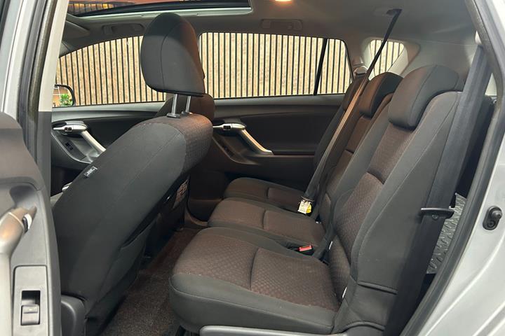 undefined Toyota Verso fra 2011