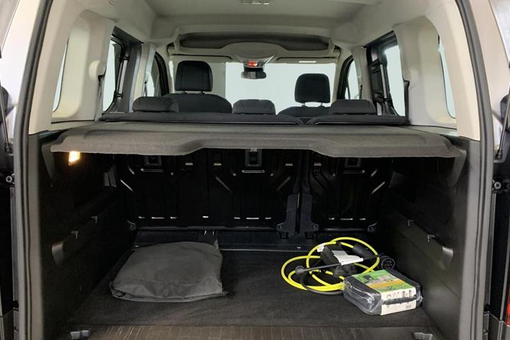 Sølv Citroën ë-Berlingo fra 2025