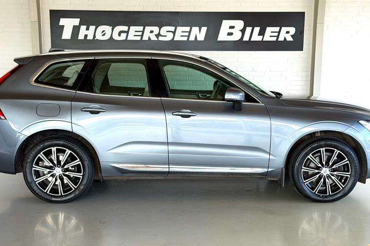 Grå Volvo XC60 fra 2019