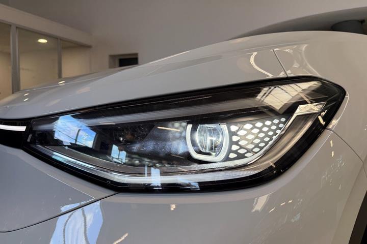 Hvid VW ID.4 fra 2025
