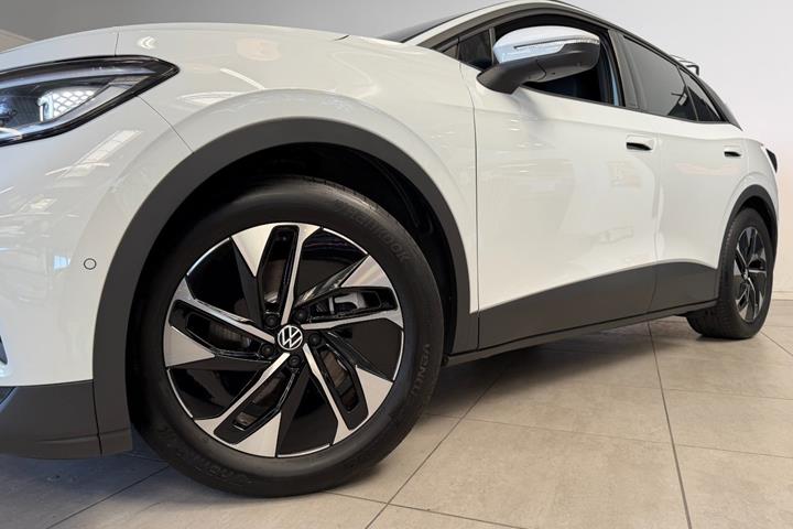 Hvid VW ID.4 fra 2025