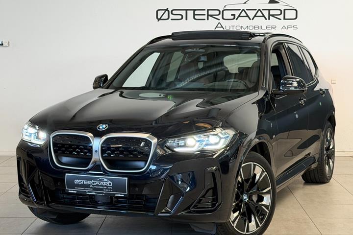 Sort BMW iX3 fra 2023
