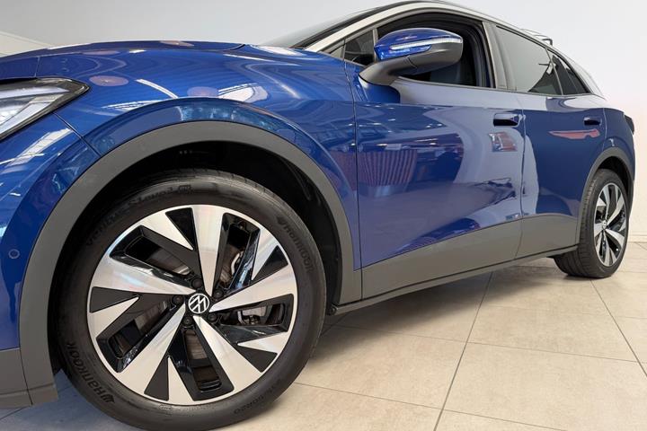 Blå VW ID.4 fra 2025