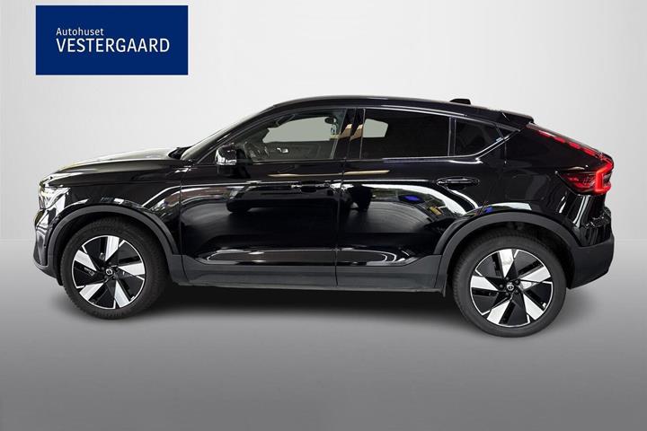 Sort Volvo C40 fra 2024