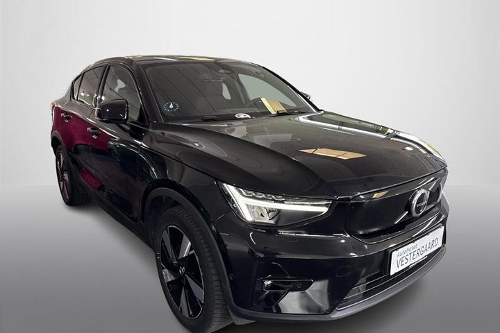 Sort Volvo C40 fra 2024