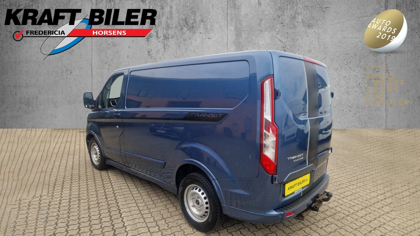 Blå Ford Transit Custom 320 L2 fra 2021