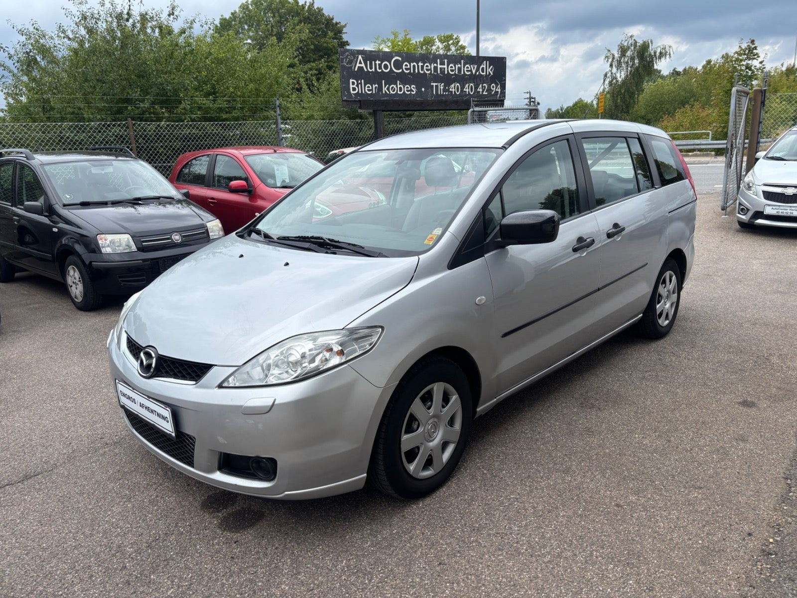 Sølv Mazda 5 fra 2008