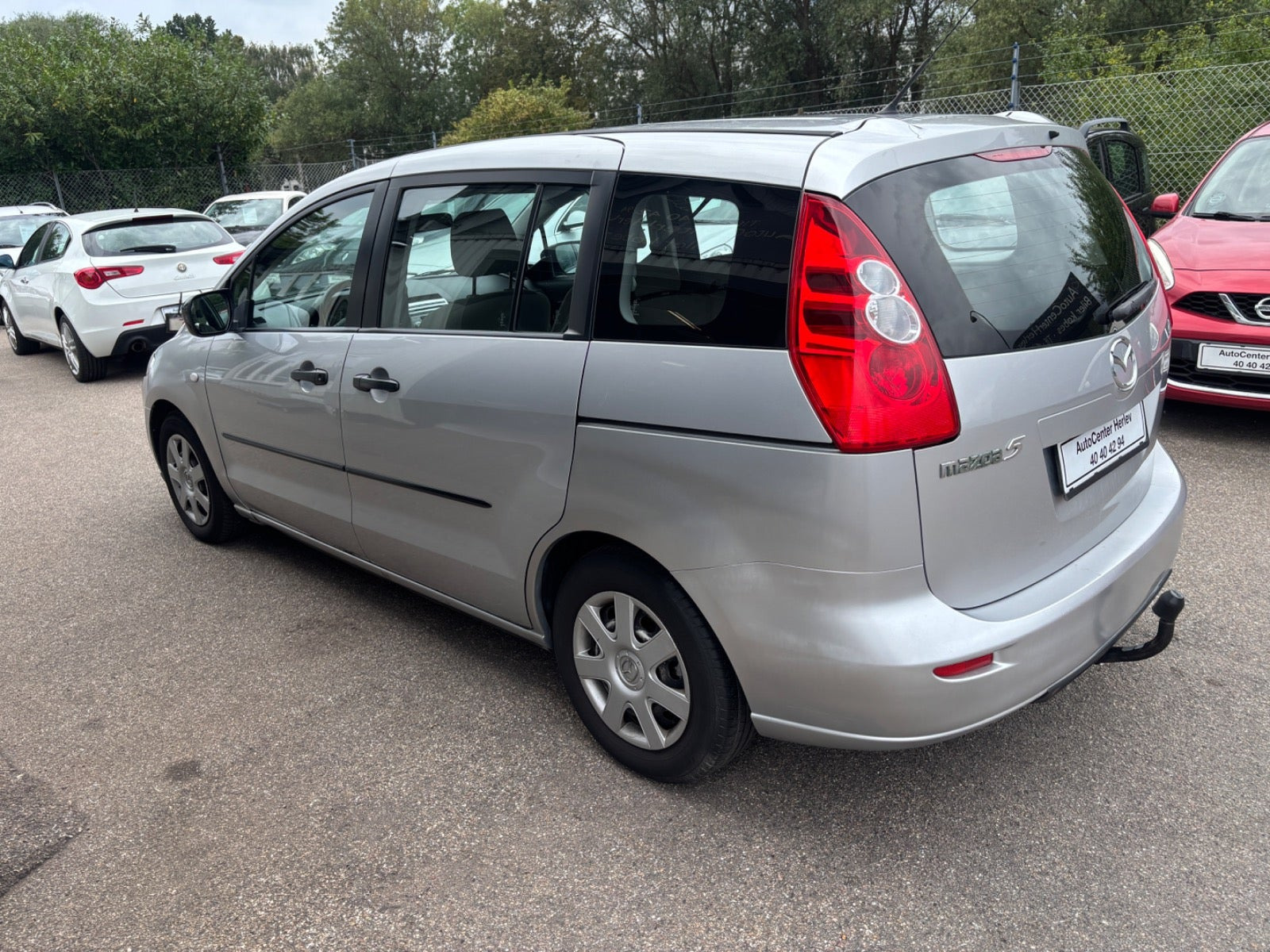 Sølv Mazda 5 fra 2008