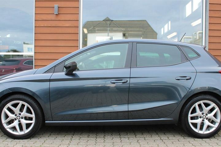 Grå Seat Ibiza fra 2020