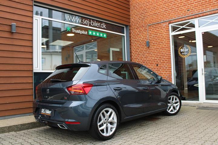 Grå Seat Ibiza fra 2020