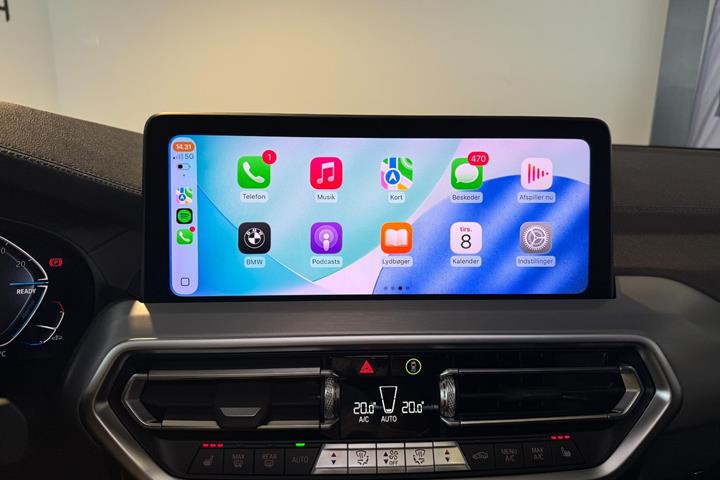 Hvid BMW iX3 fra 2023