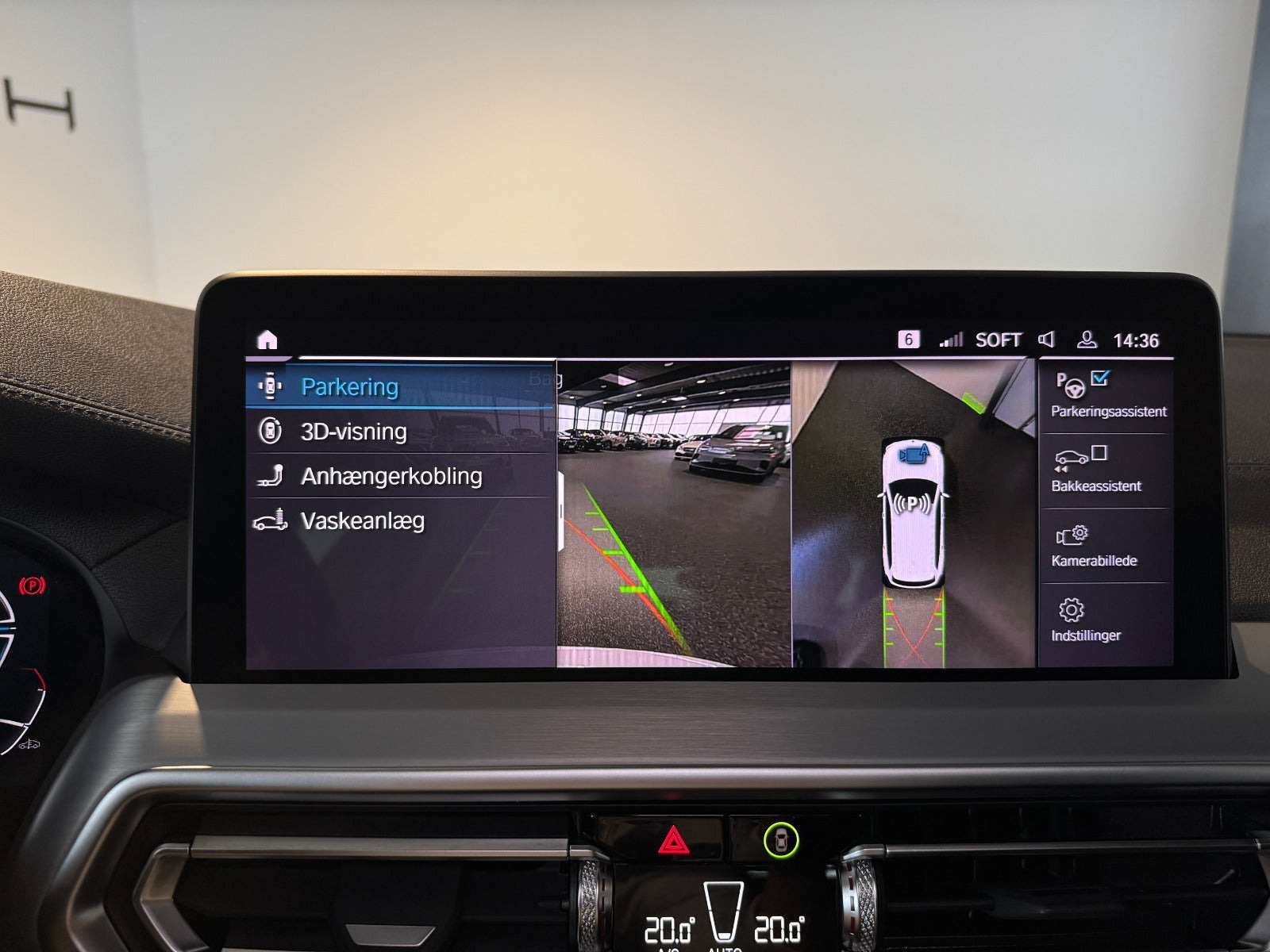 Hvid BMW iX3 fra 2023