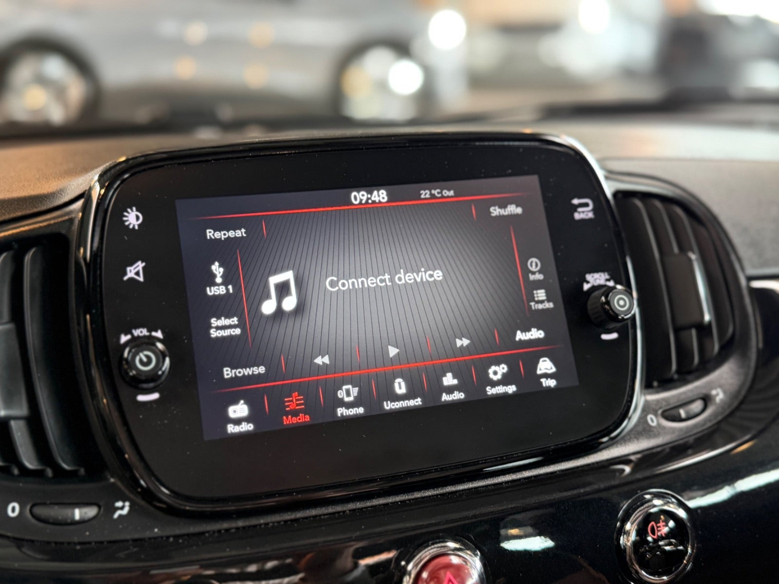 Sort Fiat 500C fra 2020