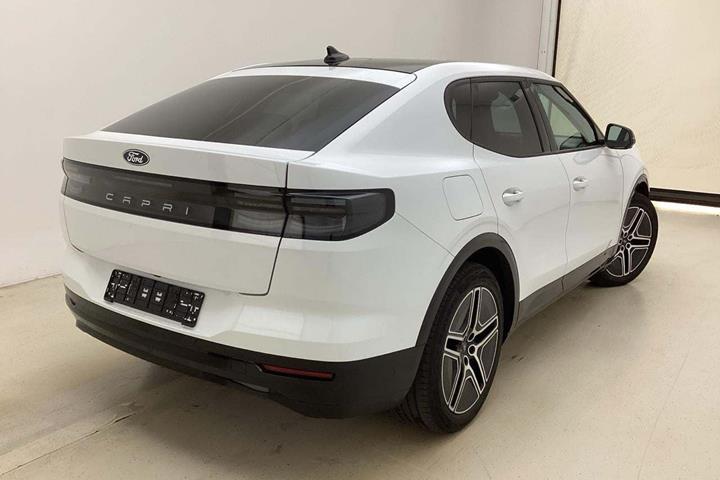 Hvid Ford Capri fra 2026