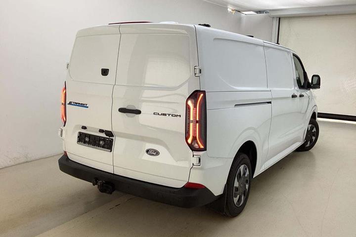 Hvid Ford E-Transit Custom Kombi 340 L2 fra 2025