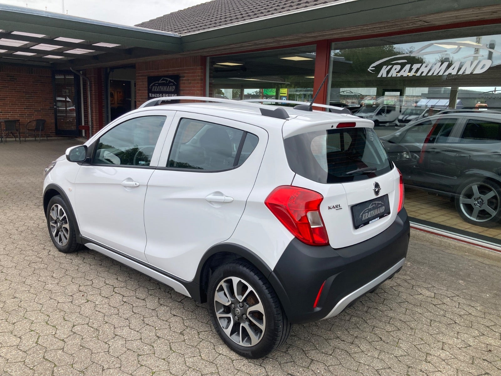 Hvid Opel Karl fra 2018
