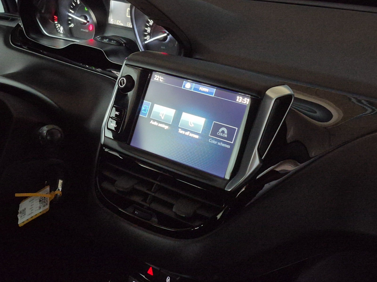 Hvid Peugeot 208 fra 2017