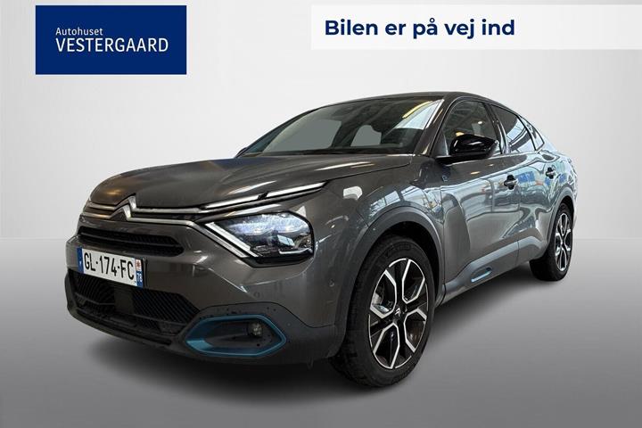 Grå Citroën ë-C4 X fra 2023