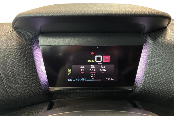Grå Citroën ë-C4 X fra 2023