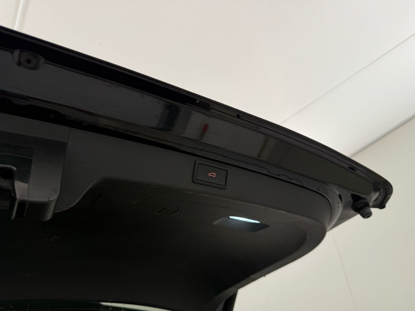 Sort Skoda Enyaq fra 2021