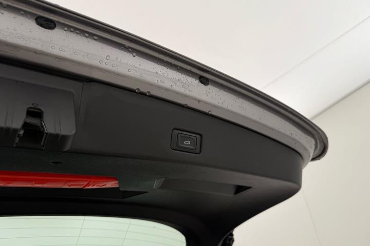 Grå Audi Q4 fra 2022