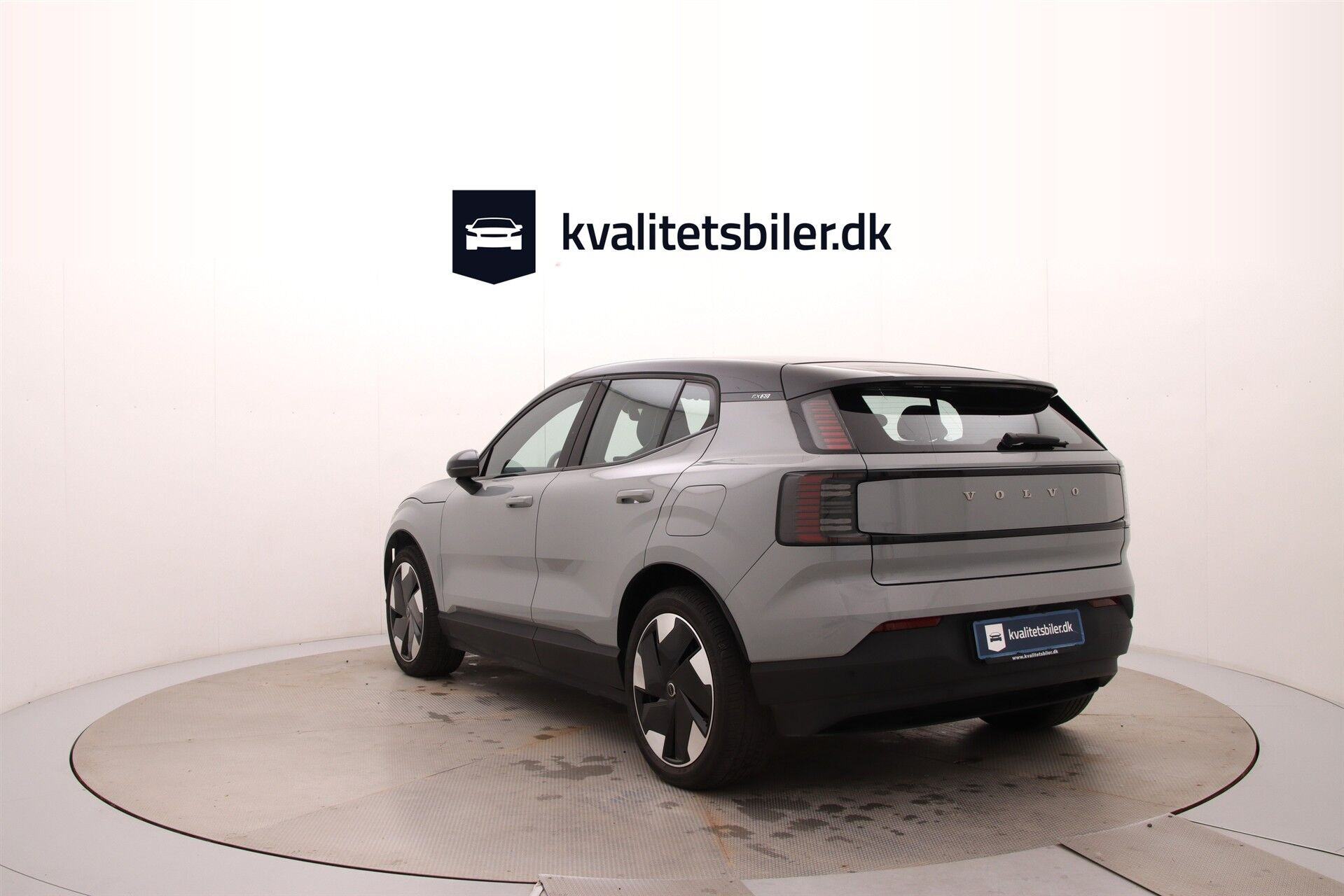 Grå Volvo EX30 fra 2024