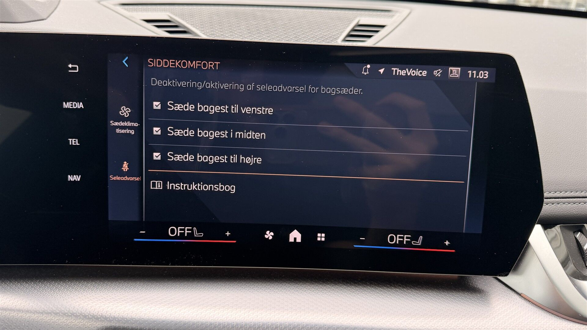 Sølv BMW iX1 fra 2024