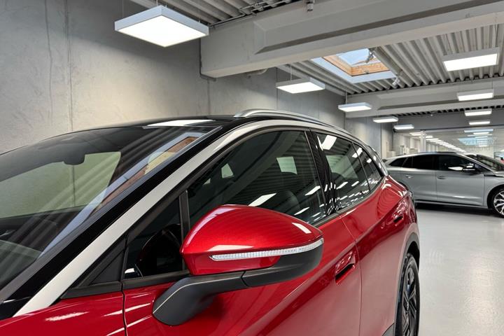 Rød VW ID.4 fra 2023