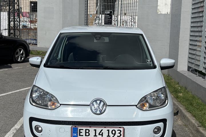 Blå VW UP! fra 2012