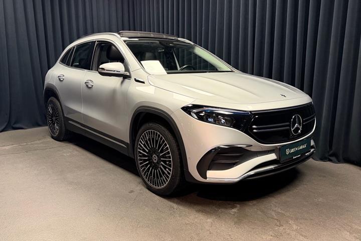 Sølv Mercedes EQA250 fra 2022