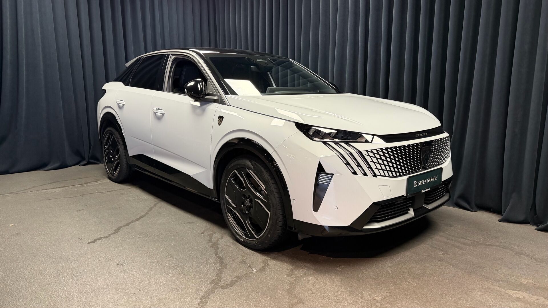 Peugeot e-3008 EL GT 210HK 5d Aut.