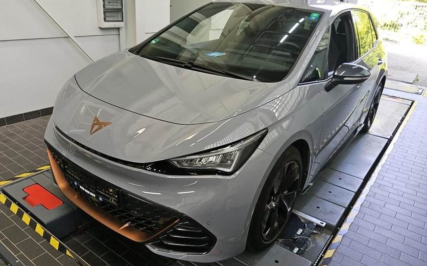 Cupra Born EL e-Boost 231HK 5d Aut.