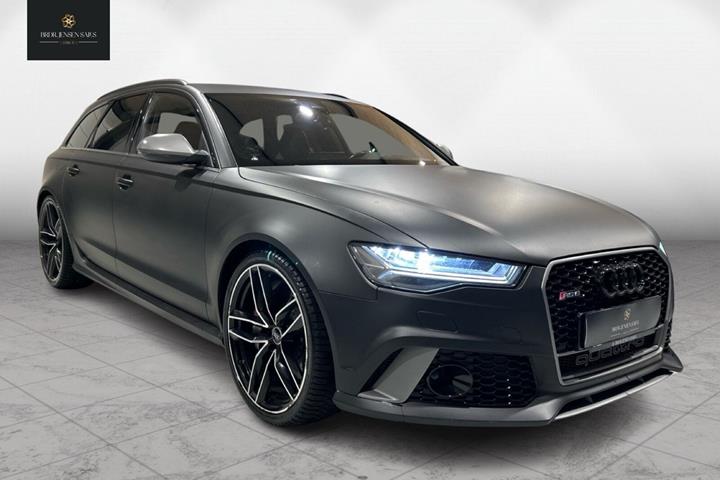 Sort Audi RS6 fra 2018